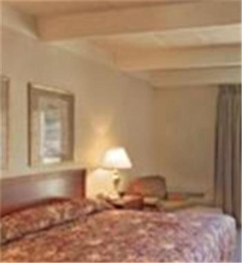 Super 8 By Wyndham Macon Ga Hotel Buitenkant foto